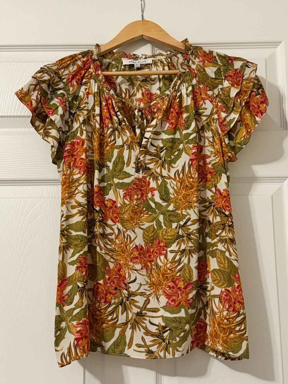 Rose + Olive Tropical Floral Ruffle Sleeve Blouse M.